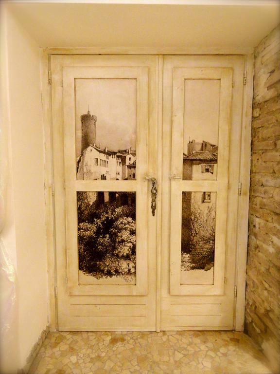 Vistalago Guesthouse เนมี ภายนอก รูปภาพ